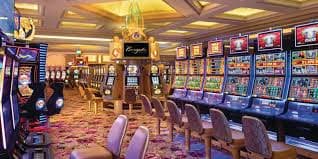 Philippines player celebrating a slot win on noblejili mobile app in Cebu